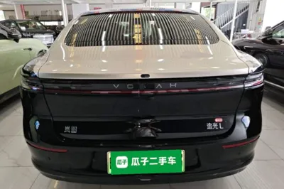 Voyah Lantu Chiguang L 2026, 19200 км, за 35913 USD