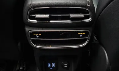 Genesis GV80 2020, 125444 км, за 20781.77 USD - фото 28