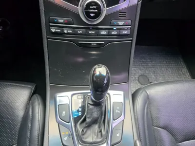 Hyundai Grandeur 2015, 193551 км, за 2940.2 USD - фото 7