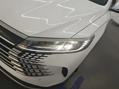 BYD Seal 05 DM-i 2025, 8200 км, за 13801.97 USD