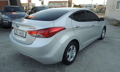 Hyundai Avante 2011, 265676 км, за 1182.34 USD