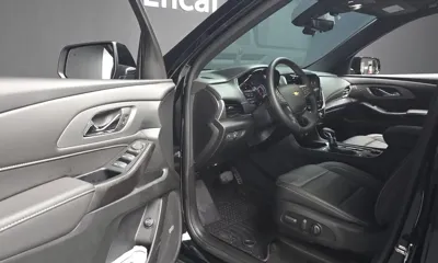 ChevroletGMDaewoo Traverse 2023, 22047 км, за 19404.82 USD - фото 10