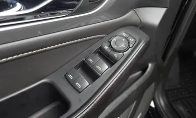 ChevroletGMDaewoo Traverse 2023, 22047 км, за 19404.82 USD - фото 27