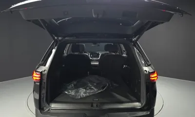 ChevroletGMDaewoo Traverse 2023, 22047 км, за 19404.82 USD - фото 32