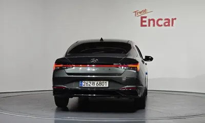 Hyundai Avante 2021, 57567 км, за 10986.15 USD