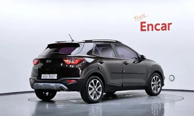 Kia Stonic 2018, 55279 км, за 7739.27 USD