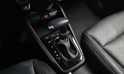 Kia Stonic 2018, 55279 км, за 7739.27 USD - фото 9