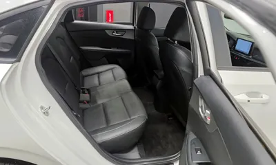 Kia K3 2020, 17948 км, за 8400.07 USD - фото 12