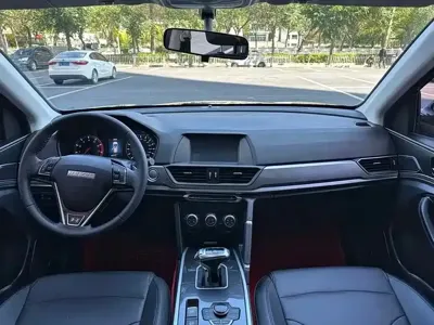 Haval H6 2017, 53000 км, за 4869.45 USD