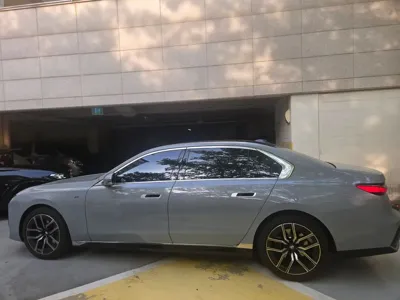 BMW 7-Series 2024, 15001 км, за 78008.16 USD
