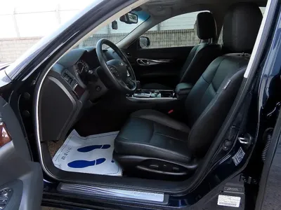 Infiniti Q70 2019, 156367 км, за 5960.26 USD