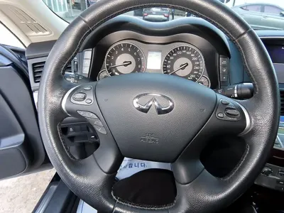 Infiniti Q70 2019, 156367 км, за 5960.26 USD - фото 8
