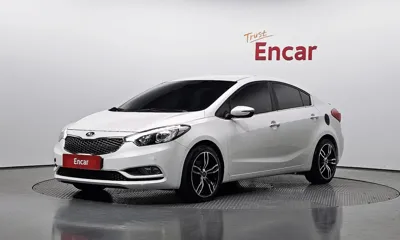 Kia K3 · 2013 год