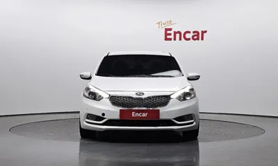 Kia K3 2013, 67810 км, за 3843.65 USD