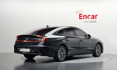 Hyundai Sonata 2020, 141413 км, за 9446.26 USD