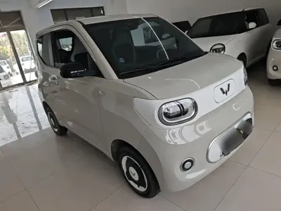 Wuling MINIEV