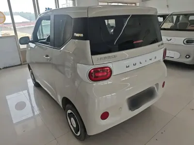 Wuling MINIEV