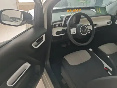 Wuling MINIEV