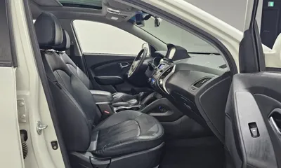 Hyundai Tucson 2013, 101757 км, за 4039.73 USD - фото 10