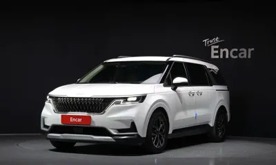 Kia Canival · 2023 год