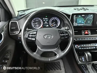 Hyundai Grandeur 2018, 141120 км, за 8139.61 USD - фото 13