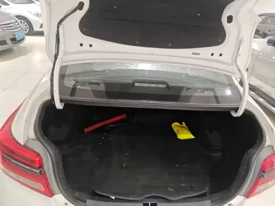 Toyota Yaris L 2018, 95000 км, за 4818.58 USD - фото 10