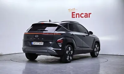Hyundai Kona 2023, 25131 км, за 13283.84 USD