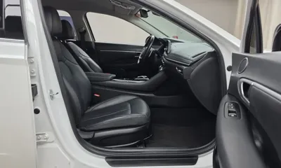 Hyundai Sonata 2022, 99191 км, за 9029.44 USD - фото 11