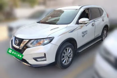 Nissan X-Trail · 2017 год