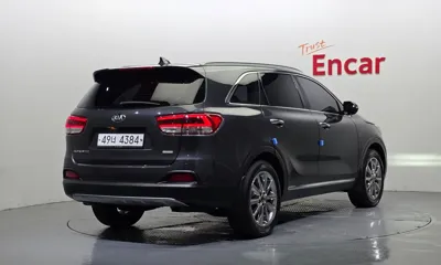 Kia Sorento 2017, 189486 км, за 7097.74 USD