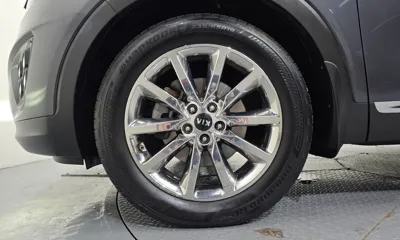 Kia Sorento 2017, 189486 км, за 7097.74 USD