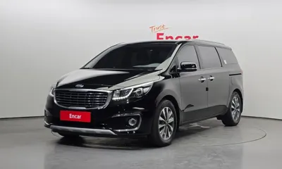 Kia Canival · 2015 год