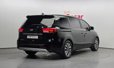 Kia Canival 2015, 147623 км, за 5182.6 USD