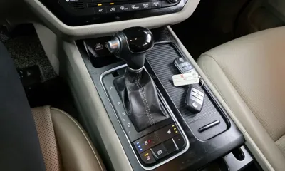 Kia Canival 2015, 147623 км, за 5182.6 USD - фото 9