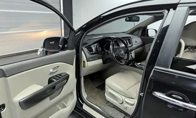 Kia Canival 2015, 147623 км, за 5182.6 USD - фото 10