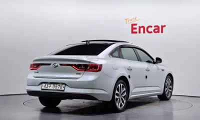 Renault-KoreaSamsung SM6 2016, 153655 км, за 3387.62 USD