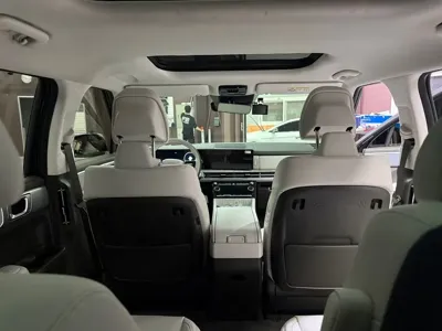 Hyundai Santafe 2025, 7800 км, за 13016.94 USD - фото 14