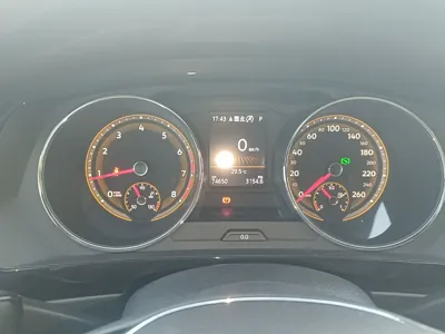 Volkswagen Tiguan L 2021, 74600 км, за 15372 USD - фото 15