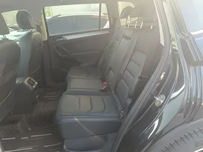 Volkswagen Tiguan L 2021, 74600 км, за 15372 USD - фото 20