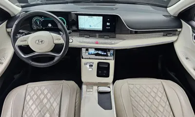 Hyundai Grandeur 2022, 107552 км, за 15281.04 USD - фото 7