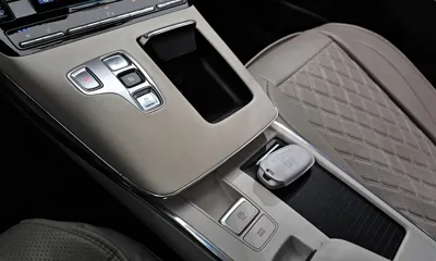 Hyundai Grandeur 2022, 107552 км, за 15281.04 USD - фото 9