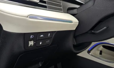 Hyundai Grandeur 2022, 107552 км, за 15281.04 USD - фото 27