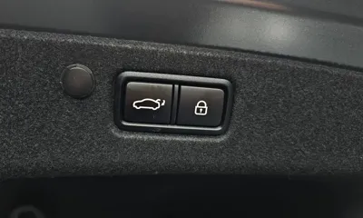 Hyundai Grandeur 2022, 107552 км, за 15281.04 USD - фото 31