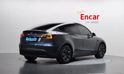 Tesla Model Y 2021, 47083 км, за 25928.35 USD
