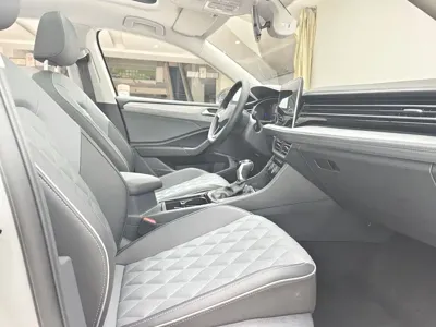 Volkswagen Sagitar 2024, 10000 км, за 13231.36 USD - фото 9