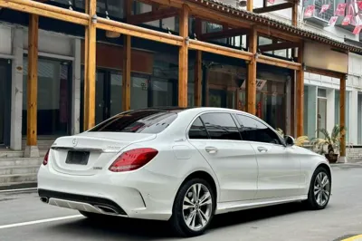 Mercedes-Benz C-Class 2021, 54300 км, за 24033 USD