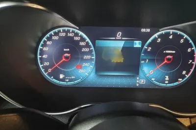 Mercedes-Benz C-Class 2021, 54300 км, за 24033 USD - фото 8