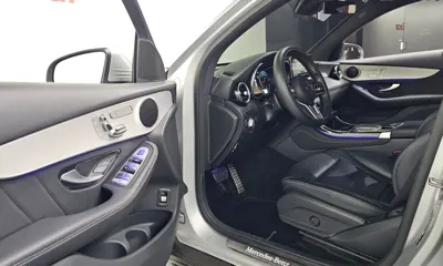 Mercedes-Benz GLC-Class 2020, 52184 км, за 27139.05 USD - фото 10