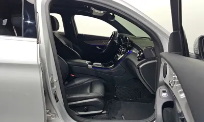 Mercedes-Benz GLC-Class 2020, 52184 км, за 27139.05 USD - фото 11