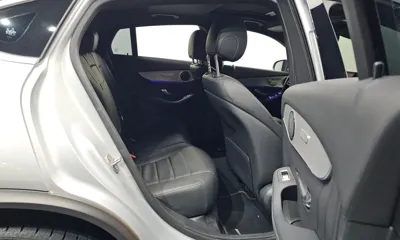 Mercedes-Benz GLC-Class 2020, 52184 км, за 27139.05 USD - фото 12